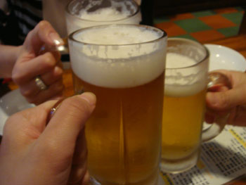 カンボジア料理 アンコールワット代々木 ビールで乾杯